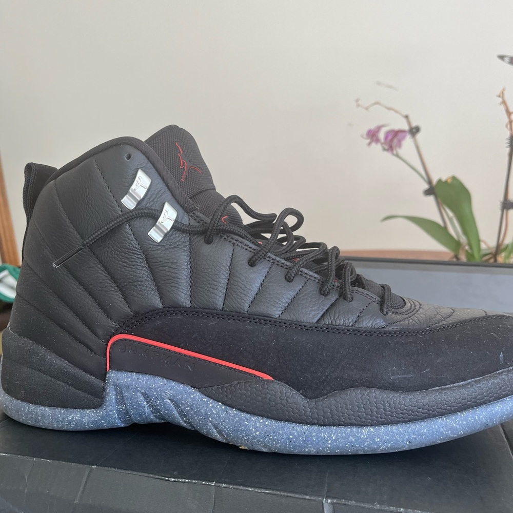 Jordan 12 Utility